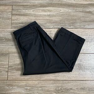 Gloria Vanderbilt 10 Black Anita Capri Pants